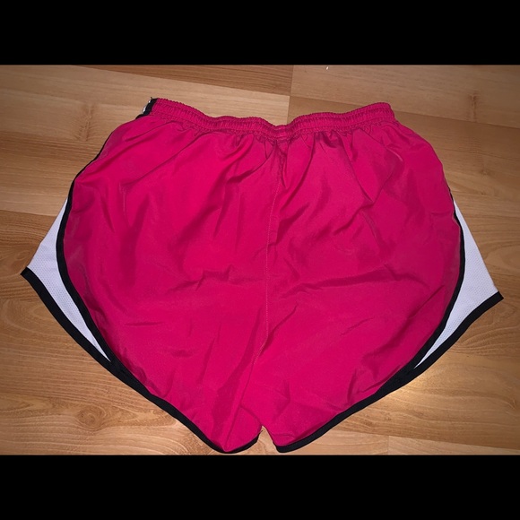 Nike Dri-Fit Running Shorts (hot pink) - Picture 2 of 5